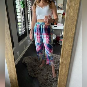 Urban Outfitters Plaid Cropped Pants / Size: M
